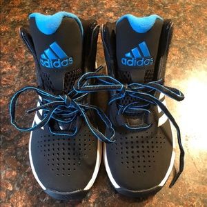 Boys Adidas cross Em Up Sneakers Size 13 kids